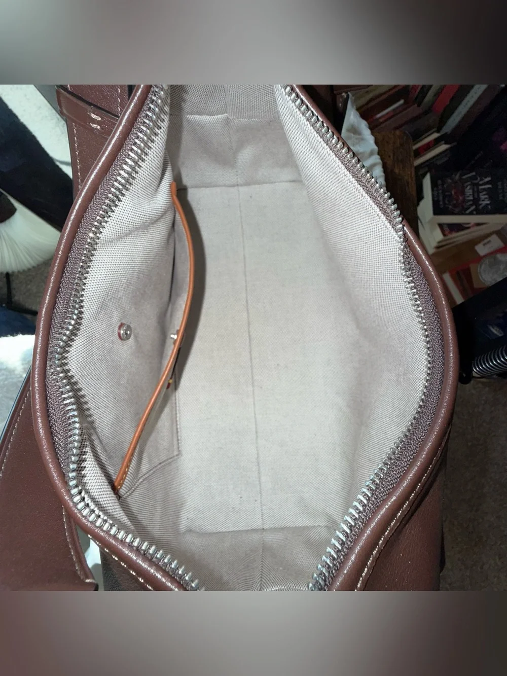 Coach Pocket Juliet Bag 30